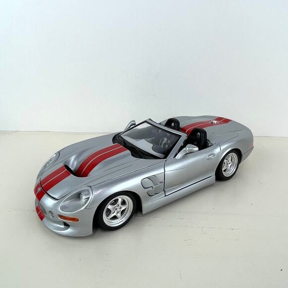Burago 1999 Shelby Series 1 Convertible 1:18 Scale Model Car - Picture 1 of 7